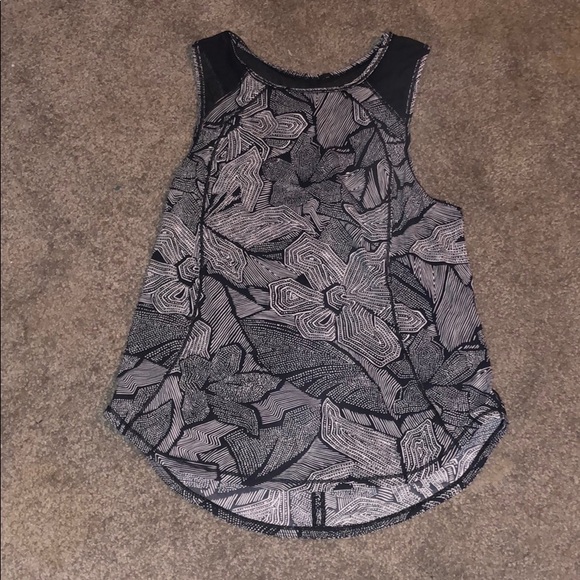 lululemon tank top - Picture 1 of 3